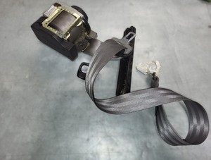 VW T4 Bj. 99-03 Gurt Sicherheitsgurt vorne rechts hell grau 7D0857806B