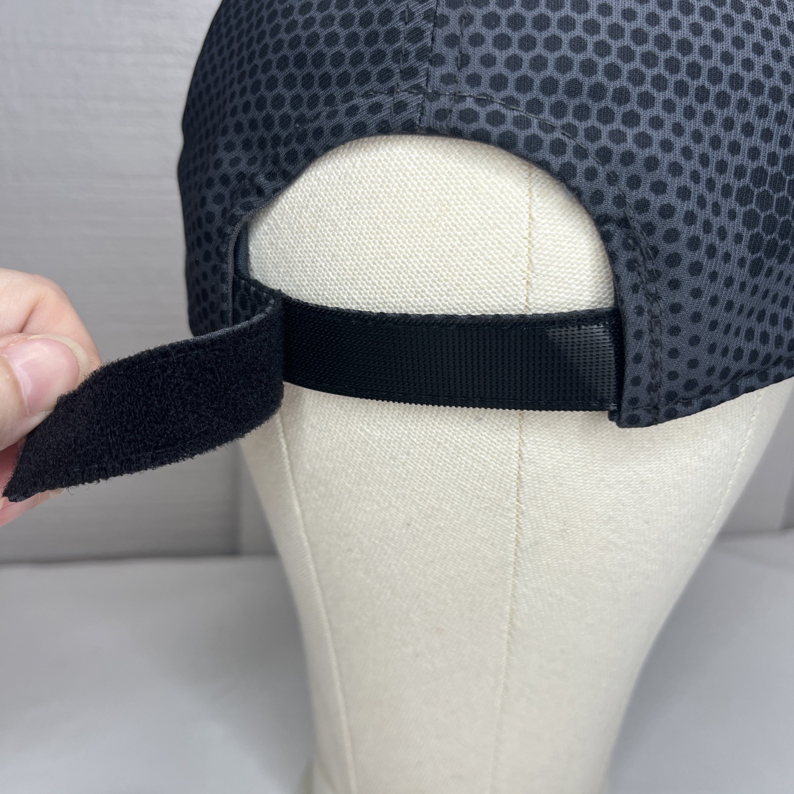 Halliburton Hook And Loop Adjustable Hat One Size… - image 5