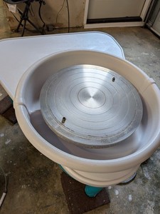 Laguna Pacifica GT 400 Pottery Wheel - Almost Brand New, Low Hour Use