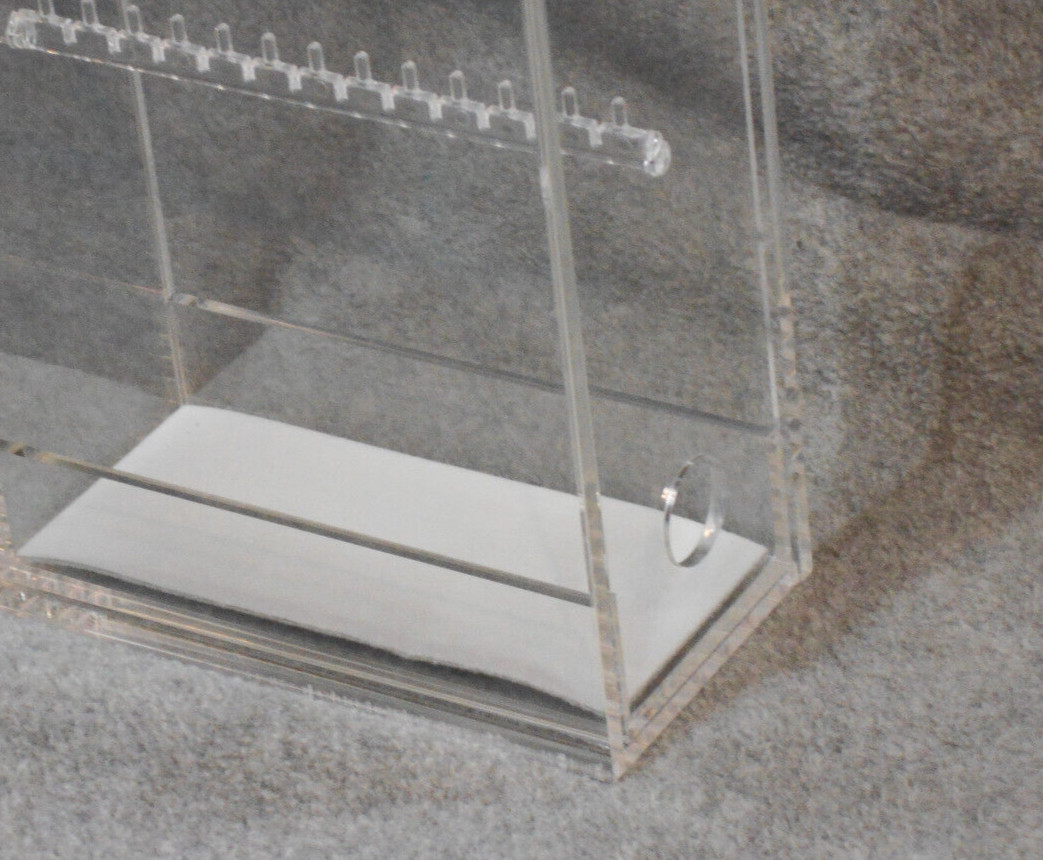 FINAL! MOTHER'S DAY FINAL! VINTAGE Acrylic Jewelry Holder Slide Out Drawer