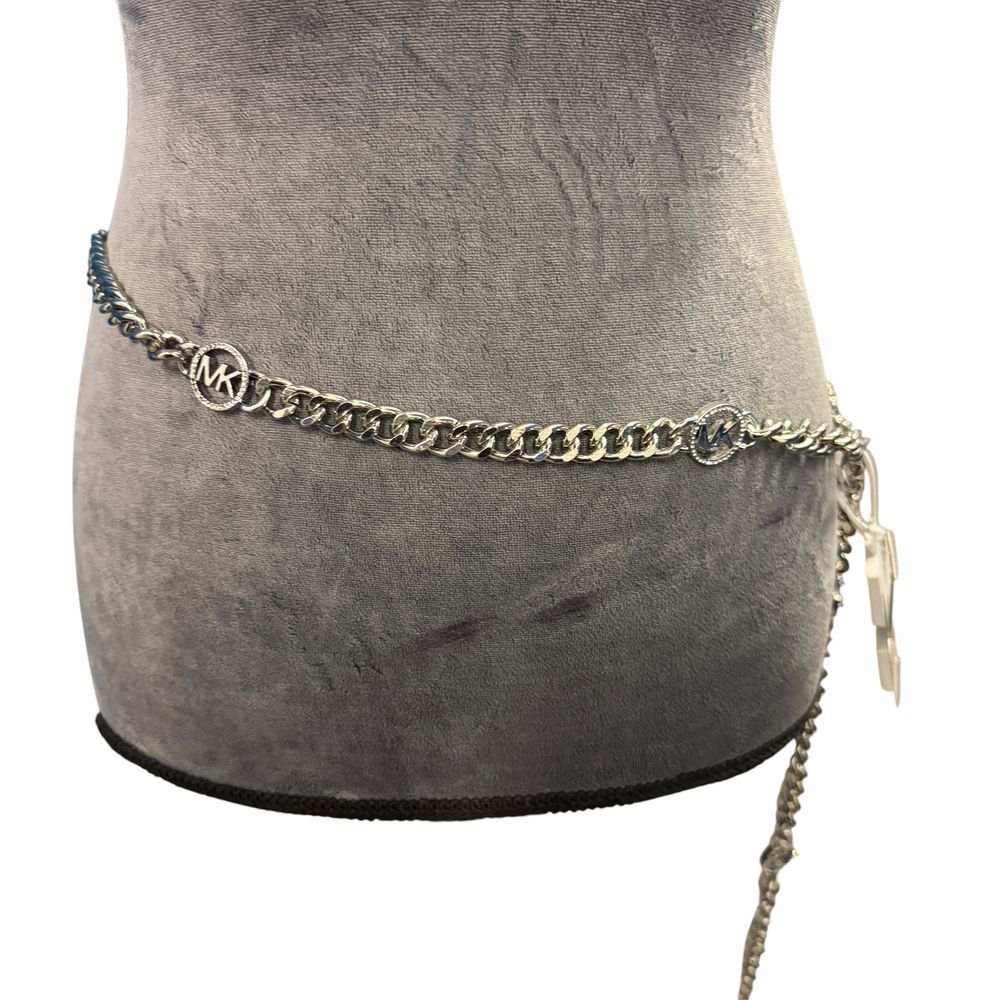 Michael Kors Silver Chain Belt Gunmetal Logo Hardware  display picture 3