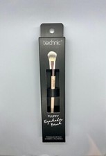 Technic Fluffy Eyeshadow Brush Blending & Layering Eye Makeup Brush
