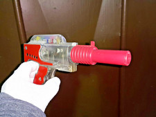 VINTAGE SPACE RAY ASTRONAUT MARS TOY GUN SKELETON FRICTION MOVING GEARS INSIDE