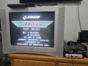 Gradius (Nintendo NES 1986 Circle SOQ 5 vite) senza manuale - testato!