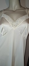 Vintage Lingerie Vanity Fair Full Slip Dress Off White Cream Plus Sz 40
