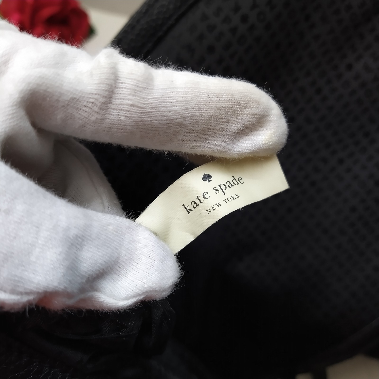 Kate Spade New York Black Leather Flap Closure Top Handle Crossbody Bag thumbnail 23