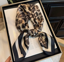 100 Silk Scarf Shawl Neckerchief Square 65X65cm leopard Print Bandann wrap new