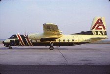 Dia G-BAVX Handley Page Dart Herald 214 BAF 07/1983 35mm gerahmt OP-L12-51