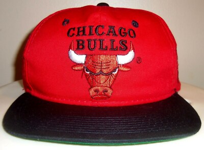VINTAGE 90's CHICAGO BULLS NBA THE G CAP SNAPBACK HAT (GREEN UNDER