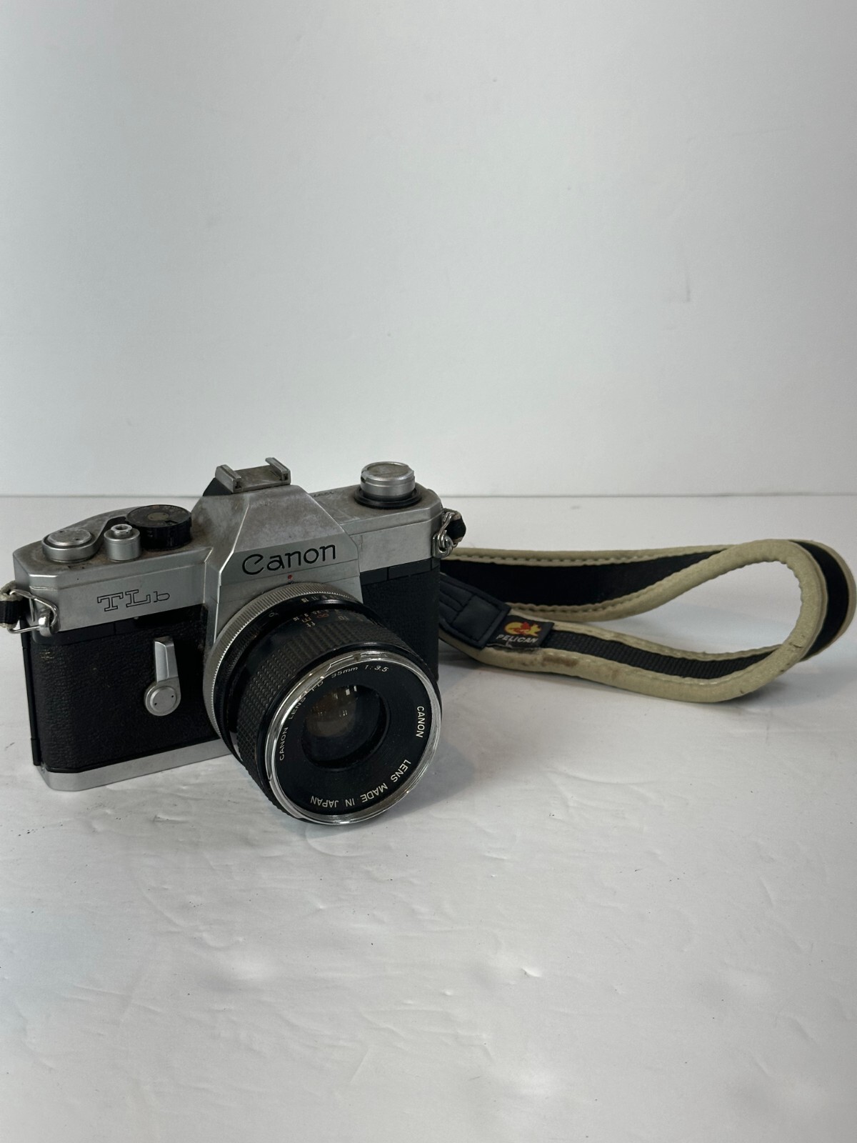 (Vintage) Canon TLb Compact SLR Film Camera Silver Black with 35mm 1:3.5 Lens