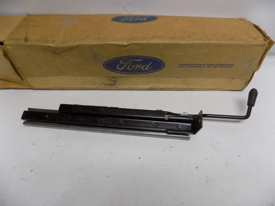 Nuevo Ajustador Manual Mercury Villager 1995-1998 Fabricante de Equipo Original Pista Lateral Derecha Interior  Foto 2 de 3