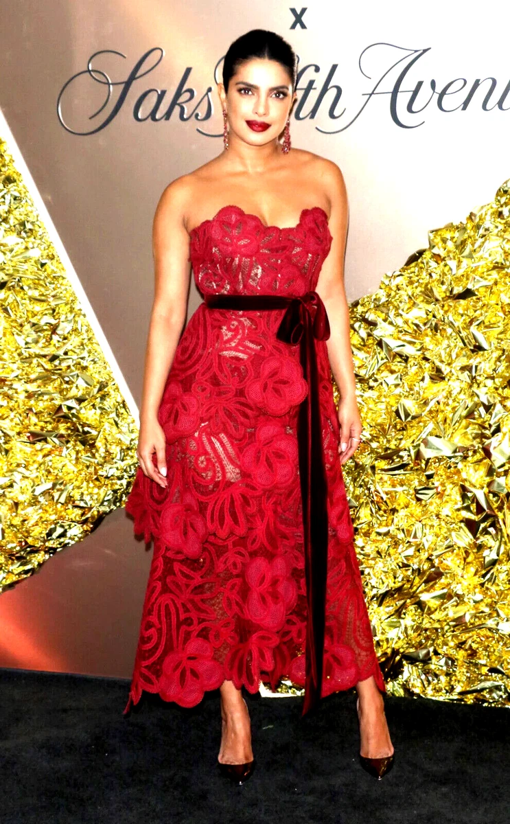 Red gown deals 2019