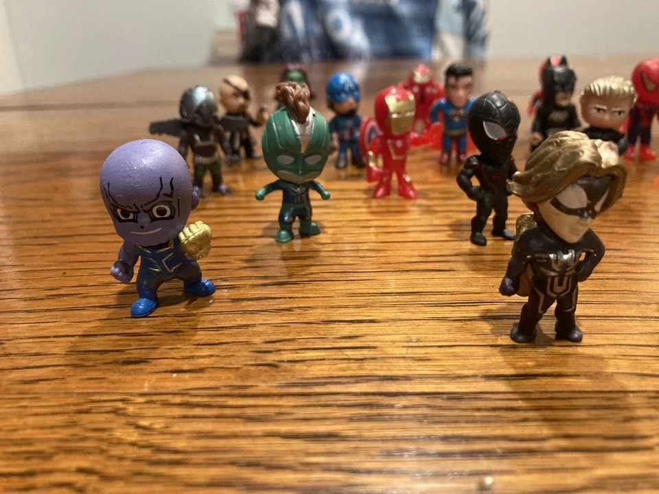 Lot of 26 Mini Super Heroes Collection Figure’s (Collectibles) - Изображение 2 из 4