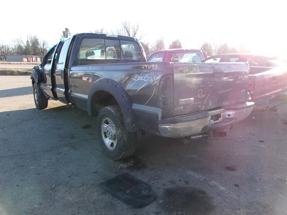 Conjunto de filtro de aire usado se adapta a: camioneta Ford f350sd 2006 6,0 L diésel grado A Foto 3 de 4