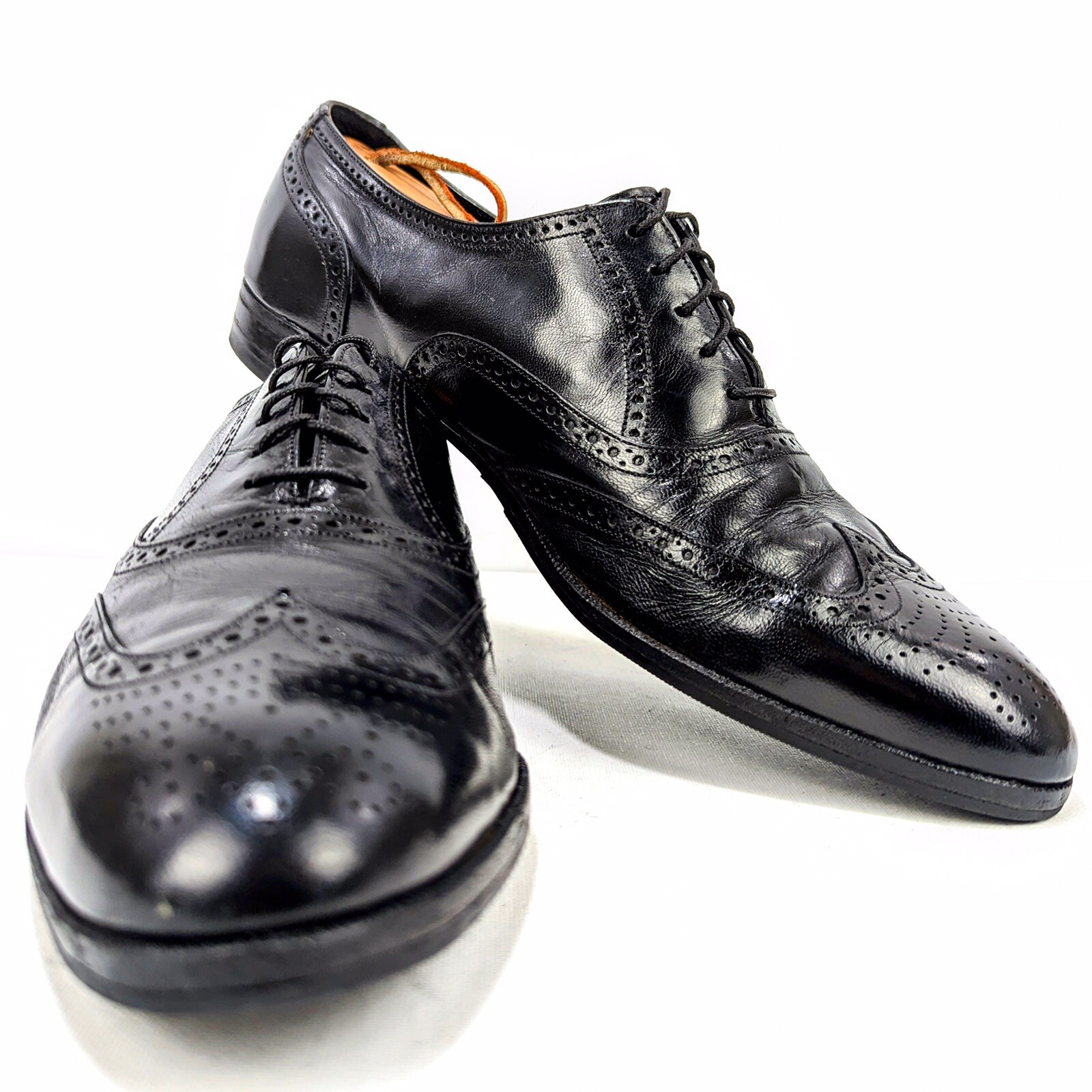 florsheim wingtip oxford shoes