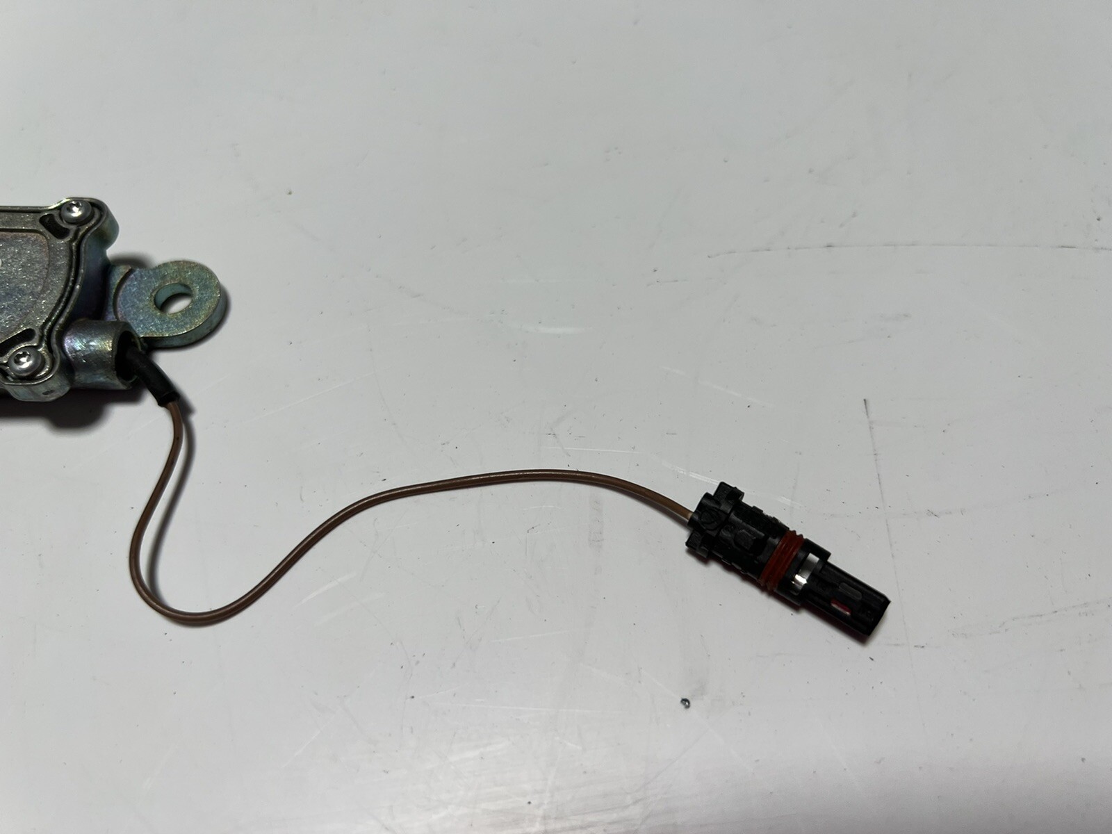 LAMBORGHINI HURACAN ANTENNA AMPLIFIER FM AERIAL AMPLIFIER OEM 4S0035225