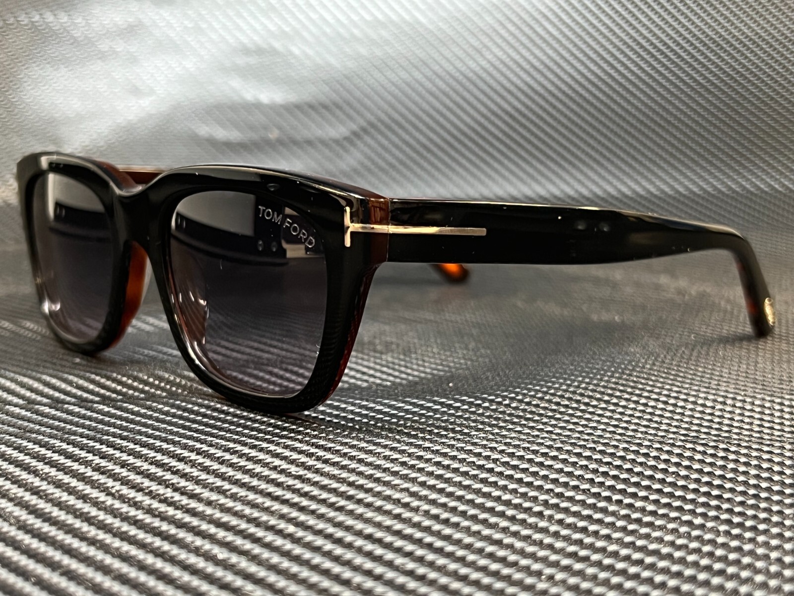 在庫あ特価 TOM FORD - TOM FORD Snowdon TF237 05Bの通販 by Melody