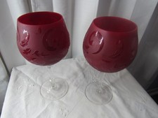 2 Coldwater Creek Red Etched Copa Balloon Wine Glasses Scroll & Leaf