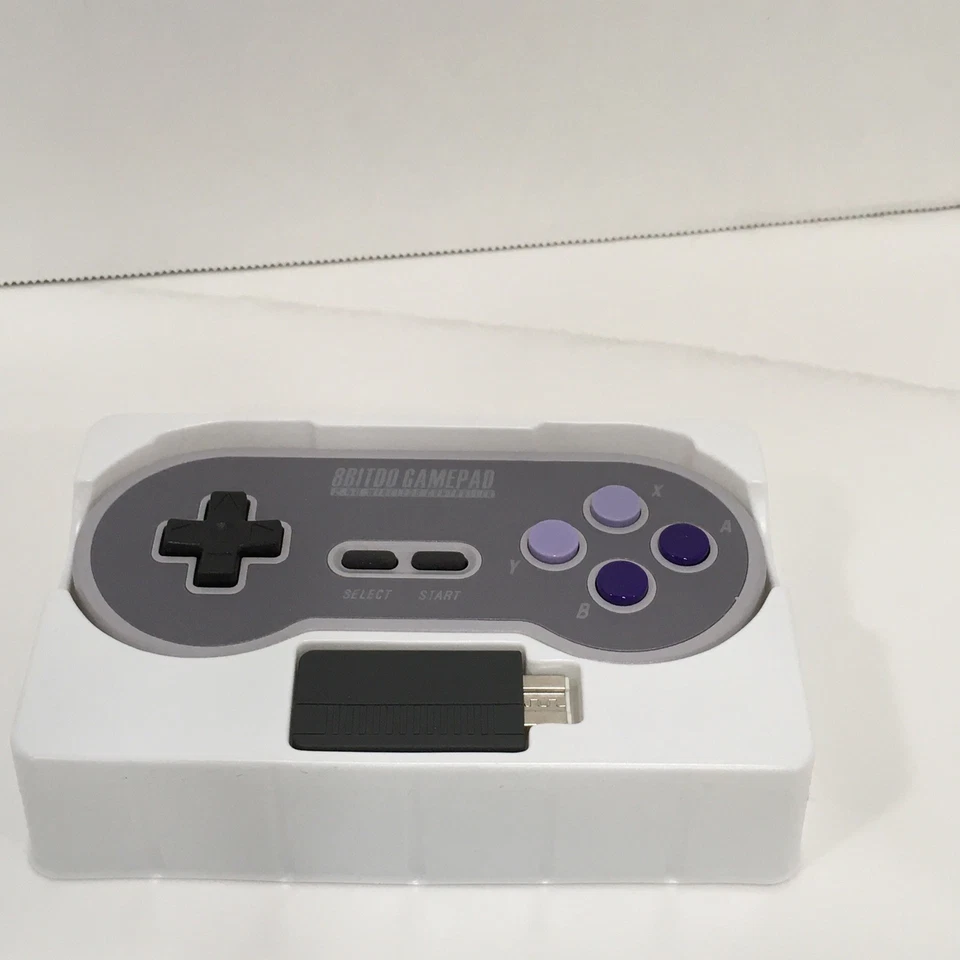 8Bitdo SN30 2.4G Wirelesss Gamepad for SNES Classic - Brand New - Image 3 of 3