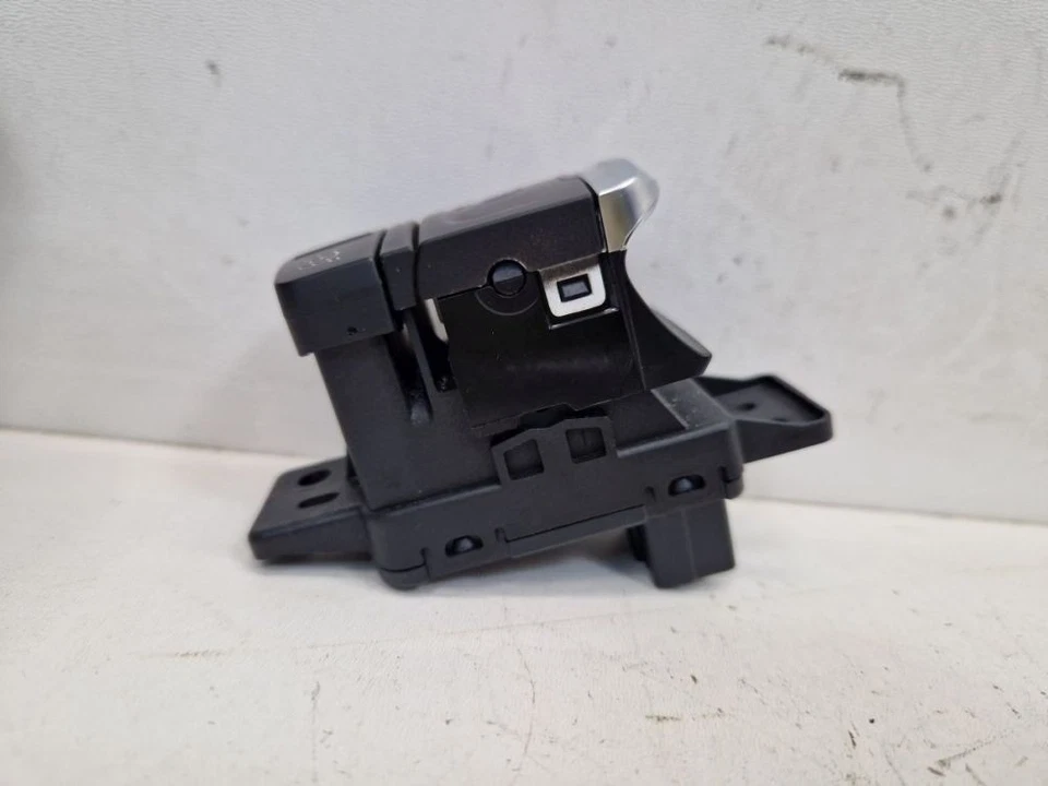 Interruptor de control de crucero de freno de estacionamiento compatible con Alpine A110 II 1.8 363216544R Foto 4 de 4