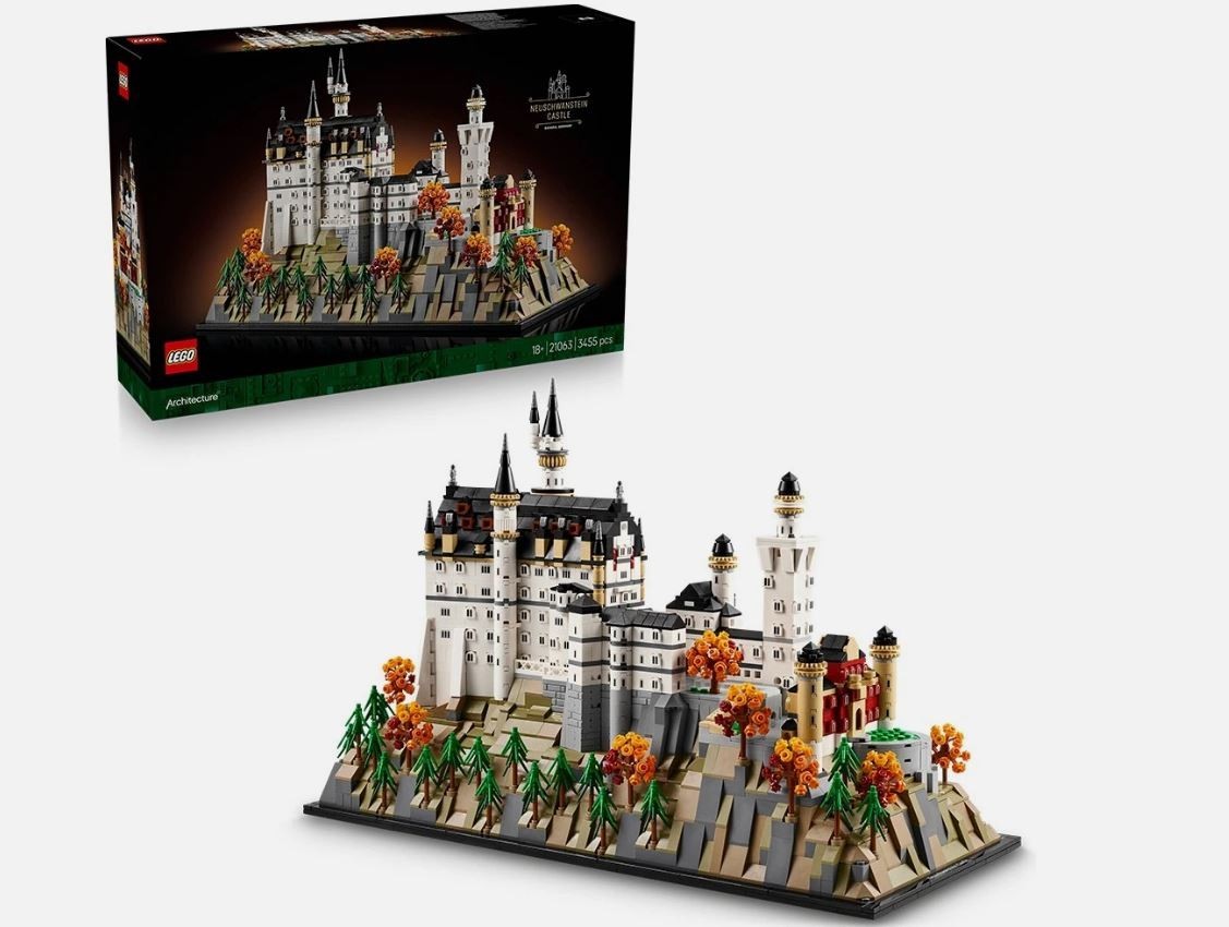 LEGO LEGO® Architecture 21063 Neuschwanstein Castle Collectible Model Kit for Adults - Image 12