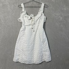 Angie White Mini Dress Women’s Medium Ruffle Eyelet Y2K