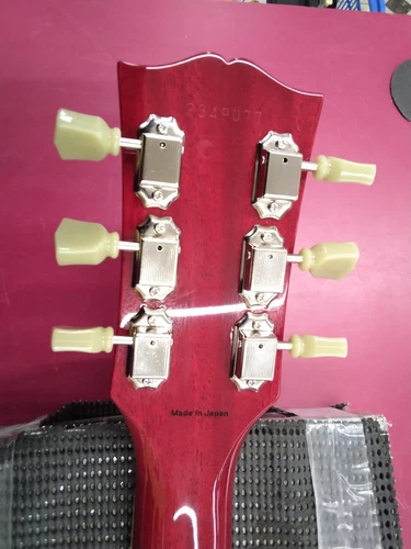 Tokai SG136 Electric Guitar - Rosewood Fretboard, Powerful Tone - Used - Picture 5 of 13