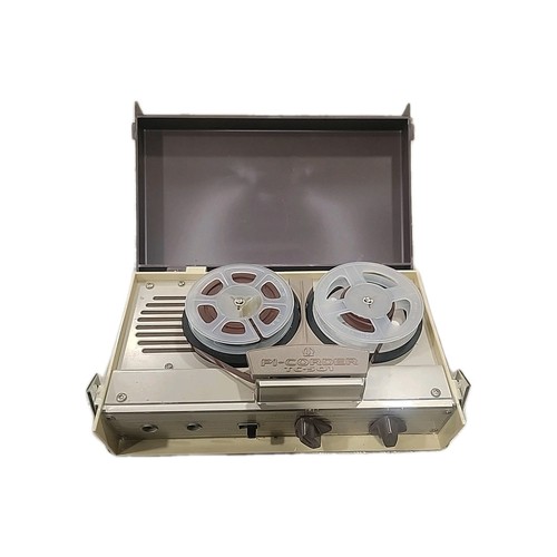 VINTAGE 1963 PIONEER TC-501 Transistor Tape Recorder Not Tested/no Batteries 