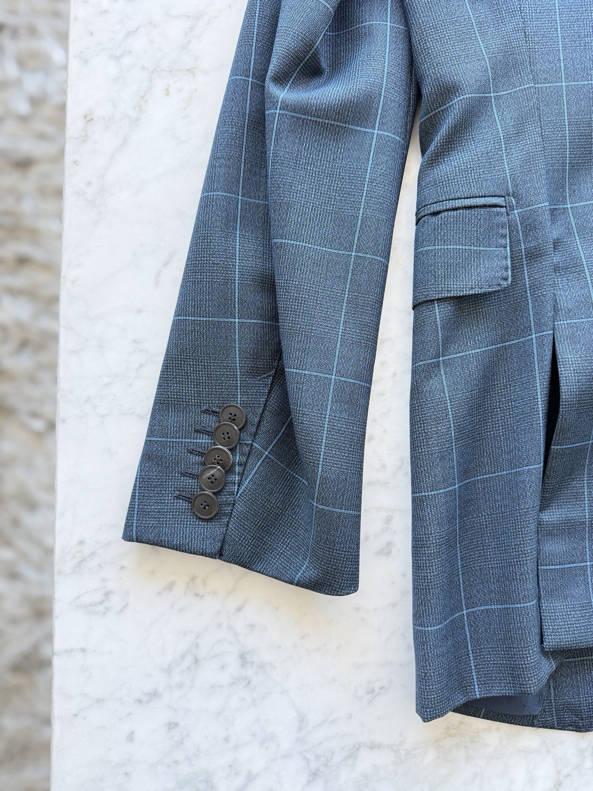 Hugo Boss Mens Blue Wool Mohair Suit IT50 40R Woven In Italy  Tailored Edition thumbnail 9