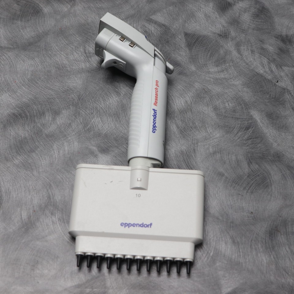 Pipette Multicanal Eppendorf Research Plus 8 Canaux 10-0.5 µL - D'occasion, Joint Neuf Calibré