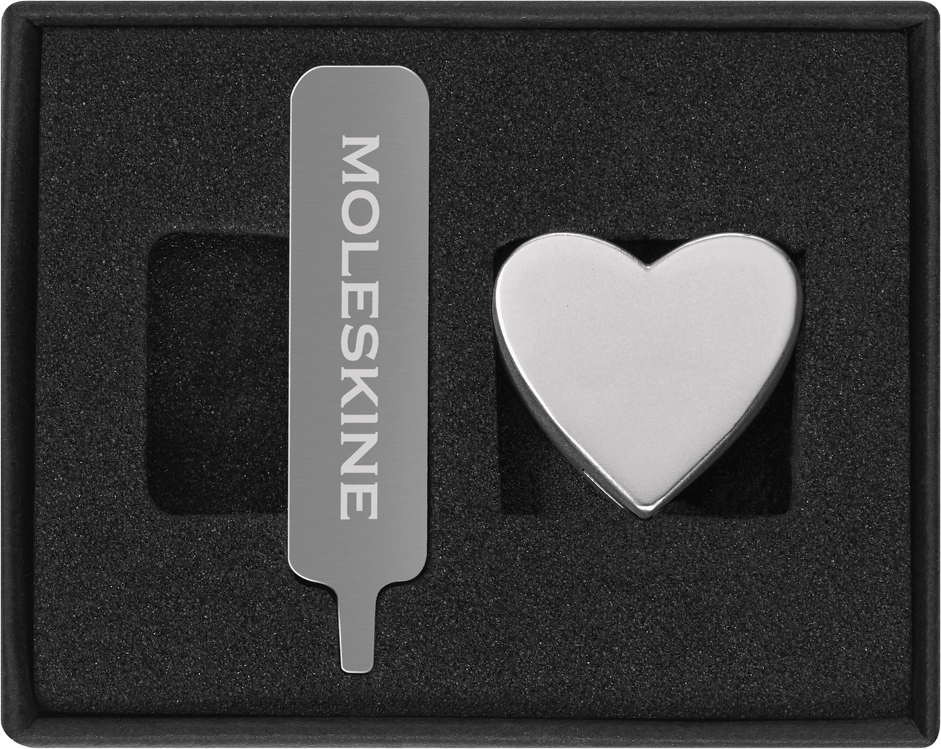 Pins Heart Silver  | Moleskine