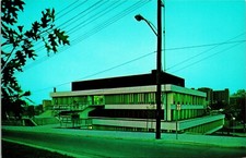 Vtg Chrome Postcard University of Cincinnati Ohio OH William Cooper Proctor Hall