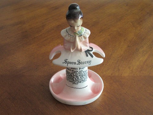 READ* Enesco Mother In Kitchen Prayer Girl Lady Dinner Pink Spoon Storage Rest - Picture 7 of 12