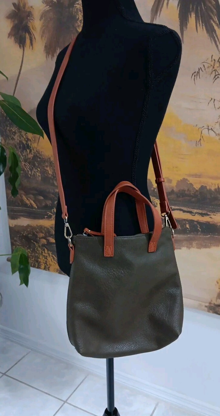 Antik Kraft  Moss Green w/Brown Strap Crossbody Purse Shoulder Bag Pristine