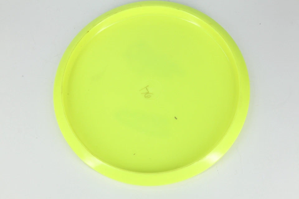 Innova Star Mako3 - 176g Preowned Disc Golf Midrange Neon Yellow - Image 4 of 4