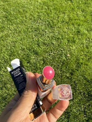 NIB Chanel Rouge Coco Baume 762 Raspberry Kiss Shine Hydrating Lip Balm
