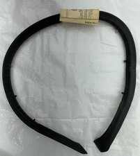 Nos Gm 1968-1975 Corvette Convertible Hardtop Header Weatherstrip C3 Roadster Nos Gm 1968-1975 Corvette Convertible Hardtop Header Weatherstrip C3 Roadster