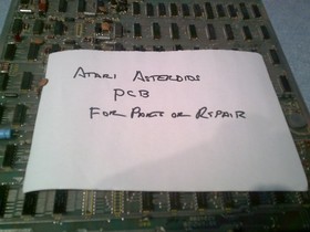 Atari ASTEROIDS Arcade Video Game PCB for parts or repair