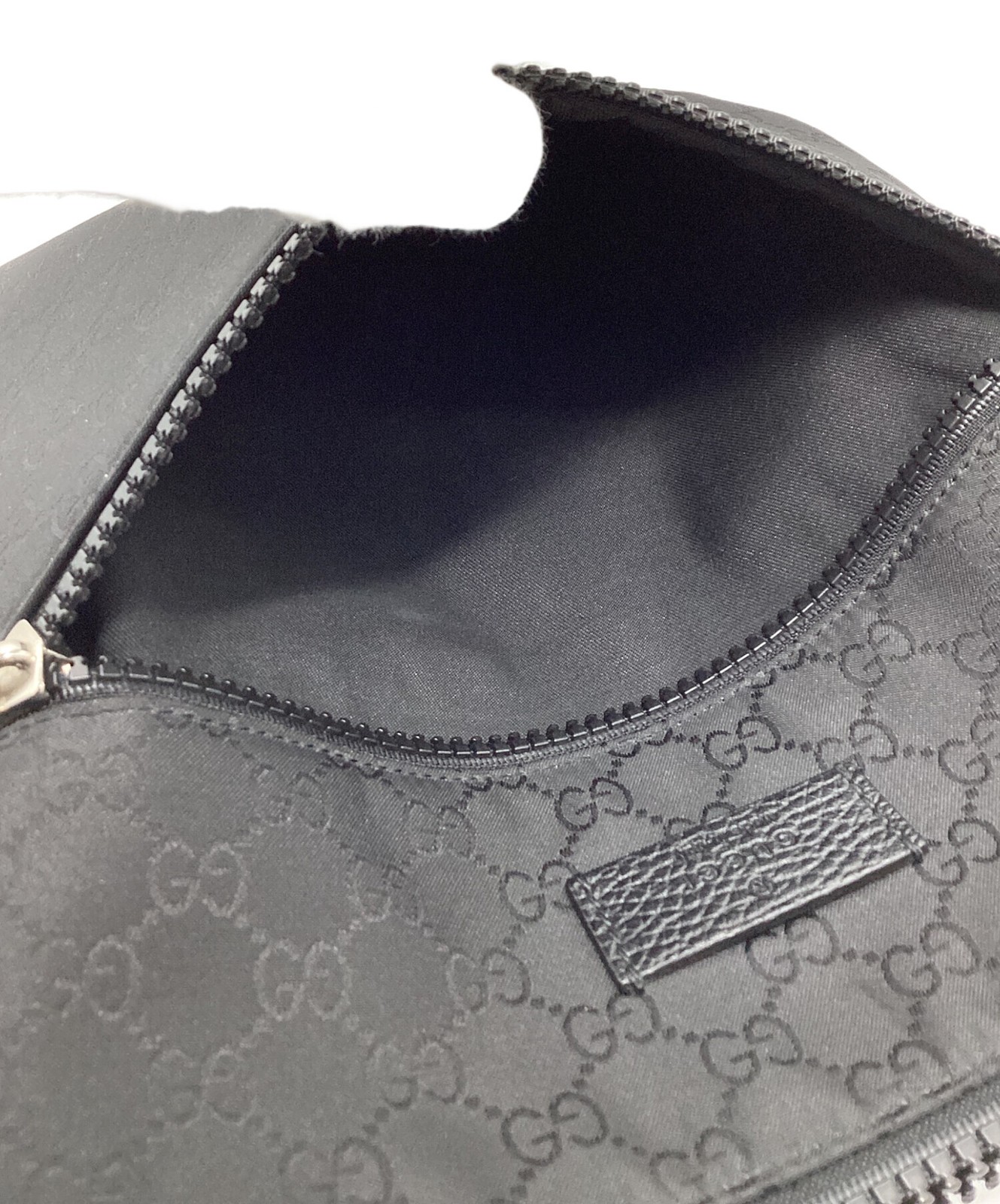 GUCCI GG Supreme Shoulder Bag Italy Coated Canvas Model 449184 SN2579 thumbnail 24