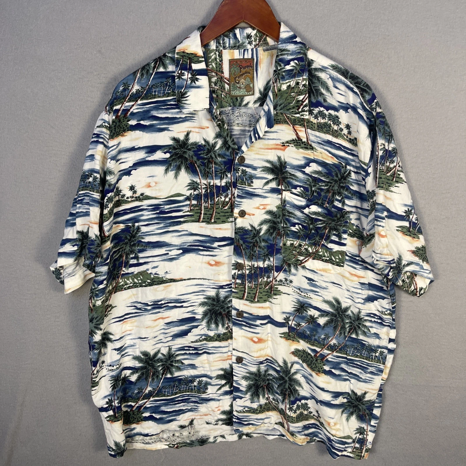 Pineapple Connection Hawaiian SHrit Large Palm Tree Island Scene Rayon Beach