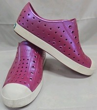 Native Jefferson Metallic Iridescent Pink Slip On Kids Shoes Size J3 J 3 GUC