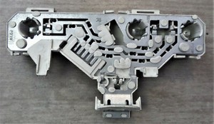 VW Polo 6N Lampenträger Leuchtenträger Rückleuchte Träger rechts 6N0945258A