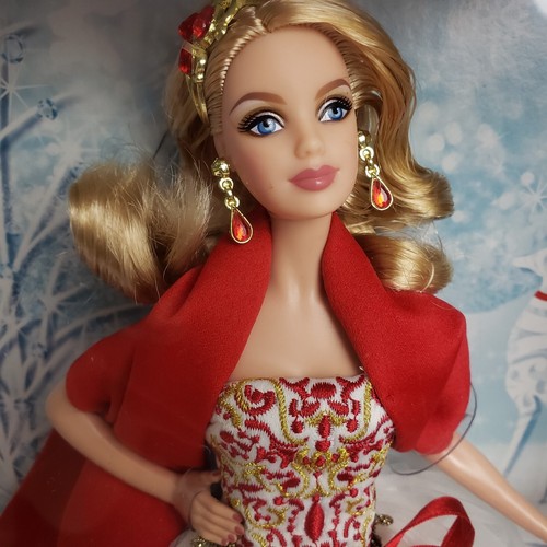 Holiday Barbie Collector Doll 2010 R4545 Gown Accessories Mattel Age 6+ - Picture 4 of 15