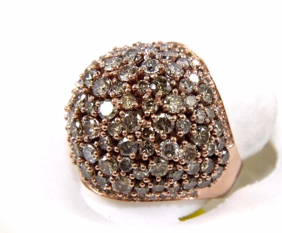 Anillo con cúpula ancha con racimo de diamantes marrones redondos naturales de oro rosa de 14 k de 6,00 quilates Foto 3 de 4