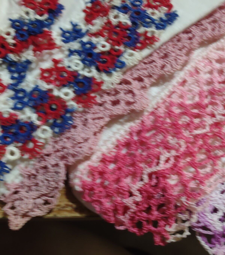 Set of Eight 13" Square Linen Napkins W/Hand Knit Colorful Edges - Picture 3 of 6