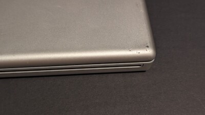 Apple Macbook Pro 17