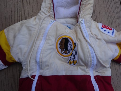 Vintage NFL Baby Sz 6 Mos Redskins Bunting Snow Suit Stitched white red yellow - Picture 9 of 9