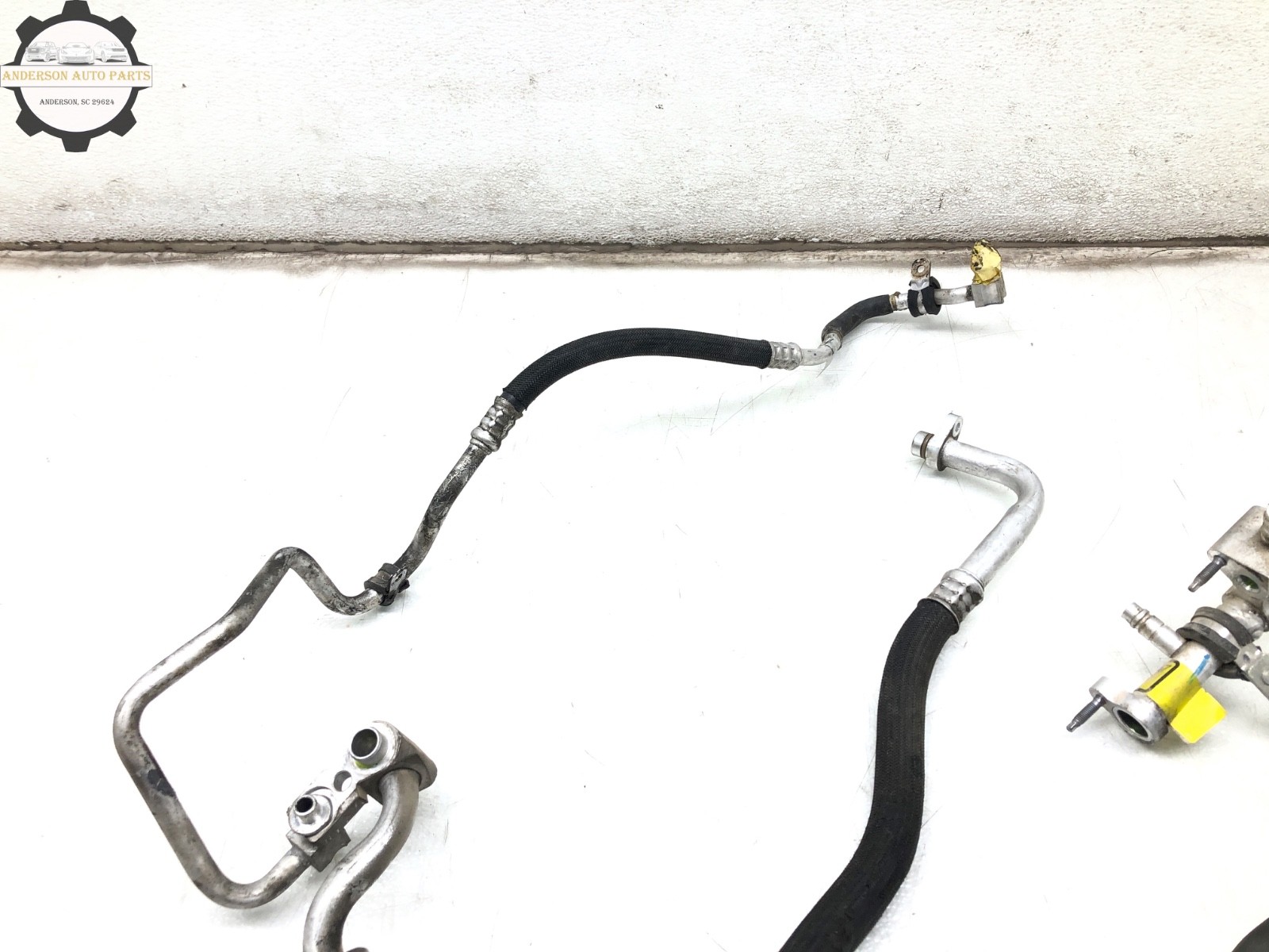 2017-2020 MASERATI LEVANTE A/C AC AIR CONDITIONING LINE HOSE PIPE SET OEM