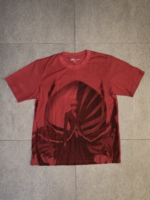 T-Shirt UNIQLO UT x Bleach Gr. L LARGE Ichigo Kurosaki Red Anime Graphic Tee