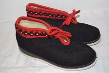 Wunderschöne hohe Vintage Damen Hausschuhe Hüttenschuhe Gr. 38 DDR * Ungetragen*